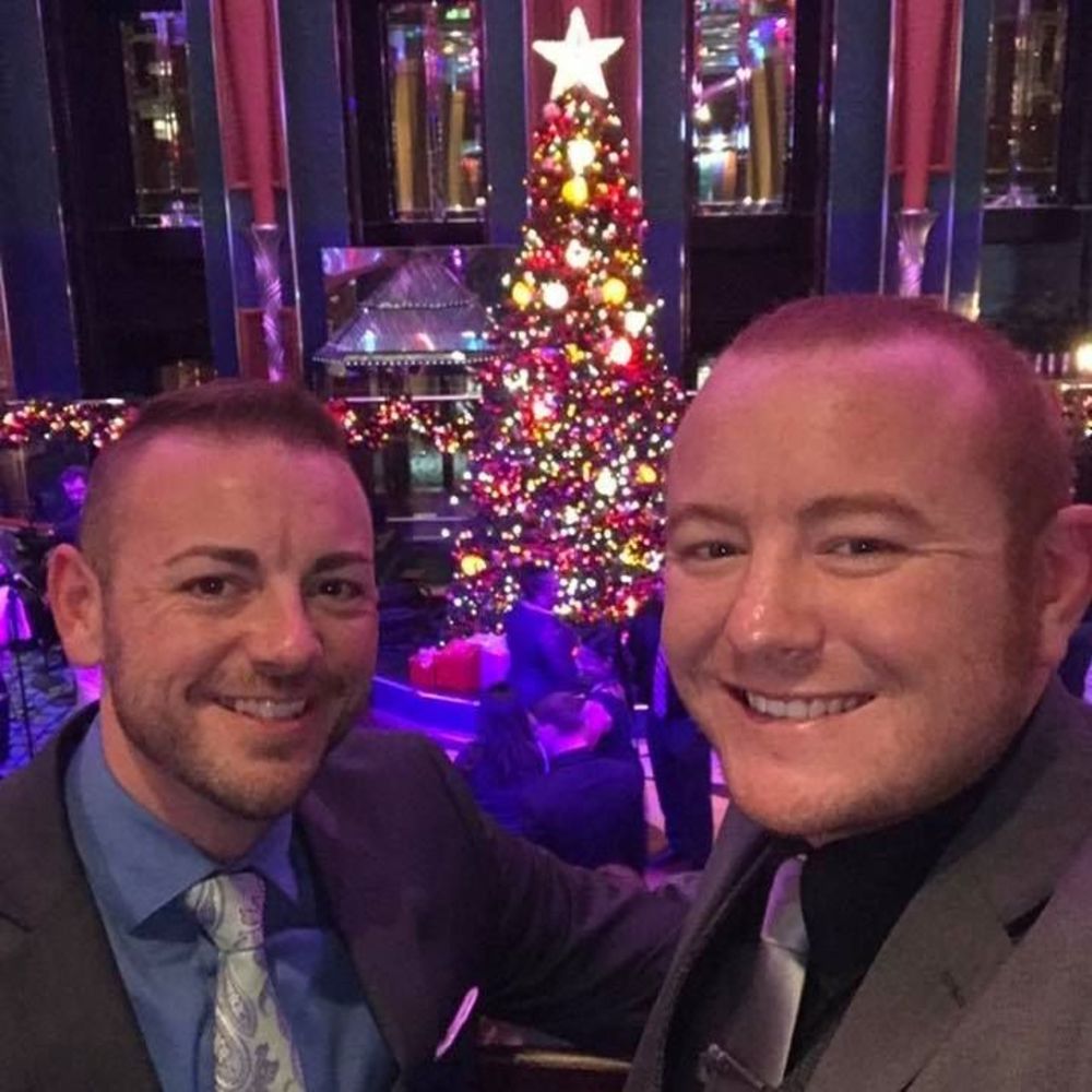 Meet your Posher, Dustin